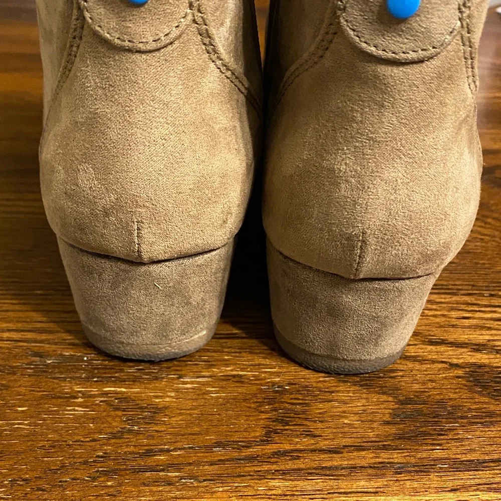 Cat & Jack Kids Tan Faux Suede Boots